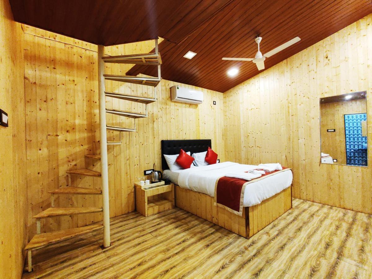 Arya Resort And Spa Mahabaleshwar Bagian luar foto