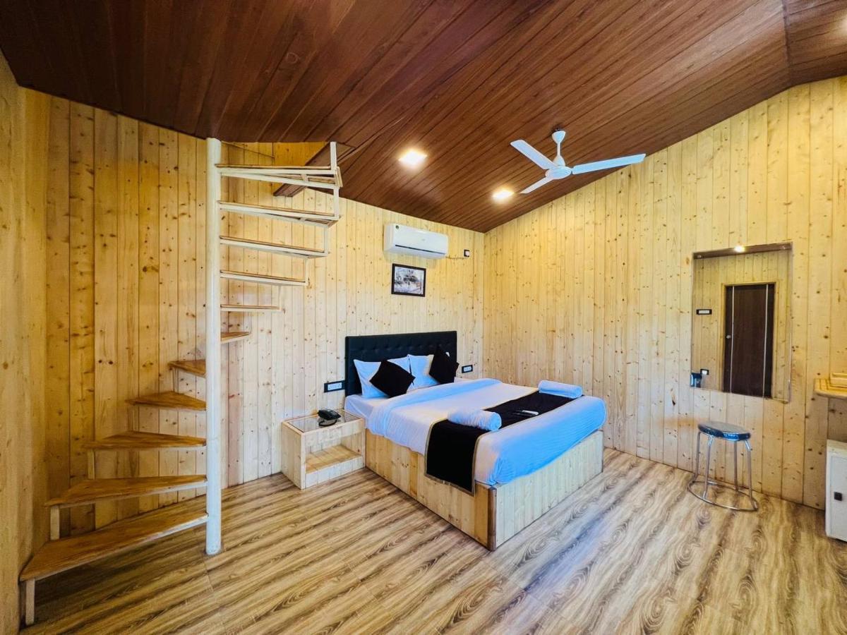 Arya Resort And Spa Mahabaleshwar Bagian luar foto