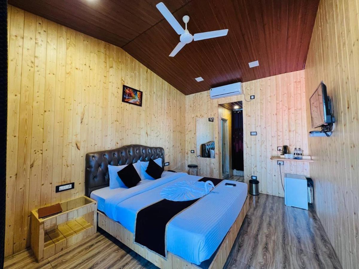 Arya Resort And Spa Mahabaleshwar Bagian luar foto