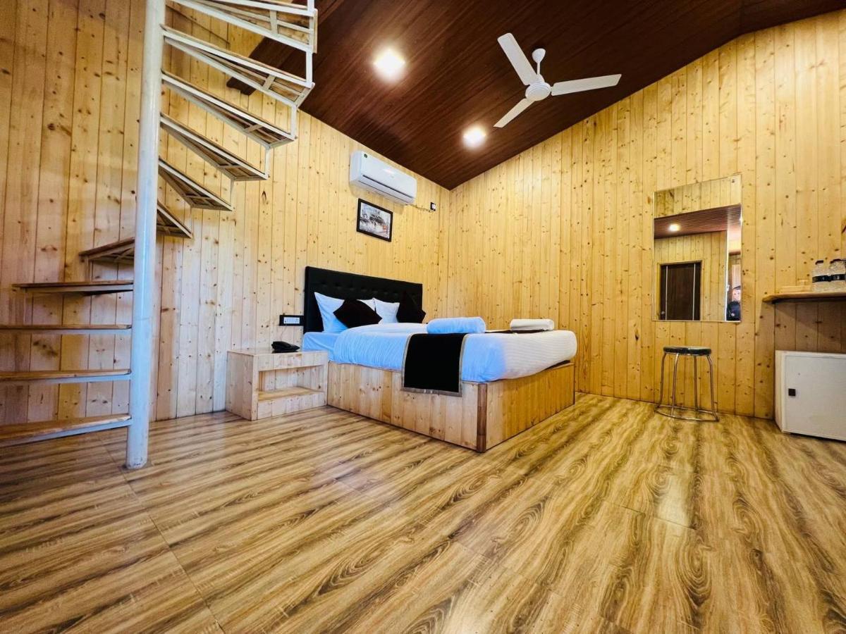 Arya Resort And Spa Mahabaleshwar Bagian luar foto