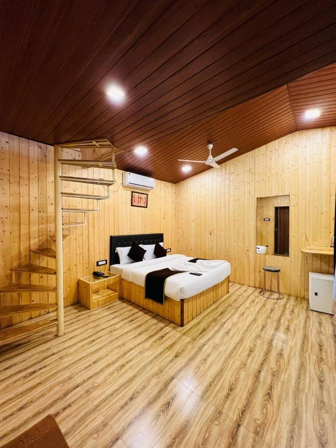 Arya Resort And Spa Mahabaleshwar Bagian luar foto